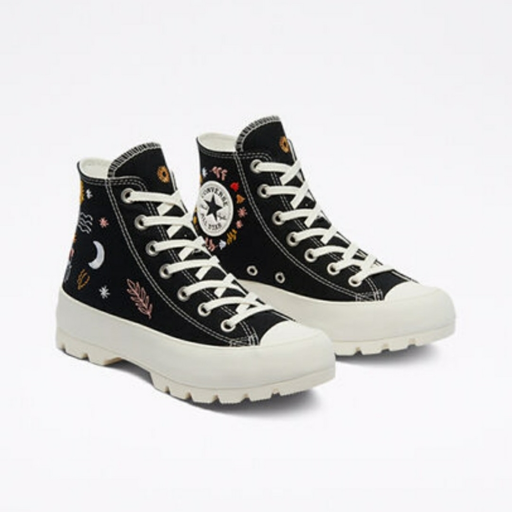Chuck Taylor All Star (It's Ok To Wander)